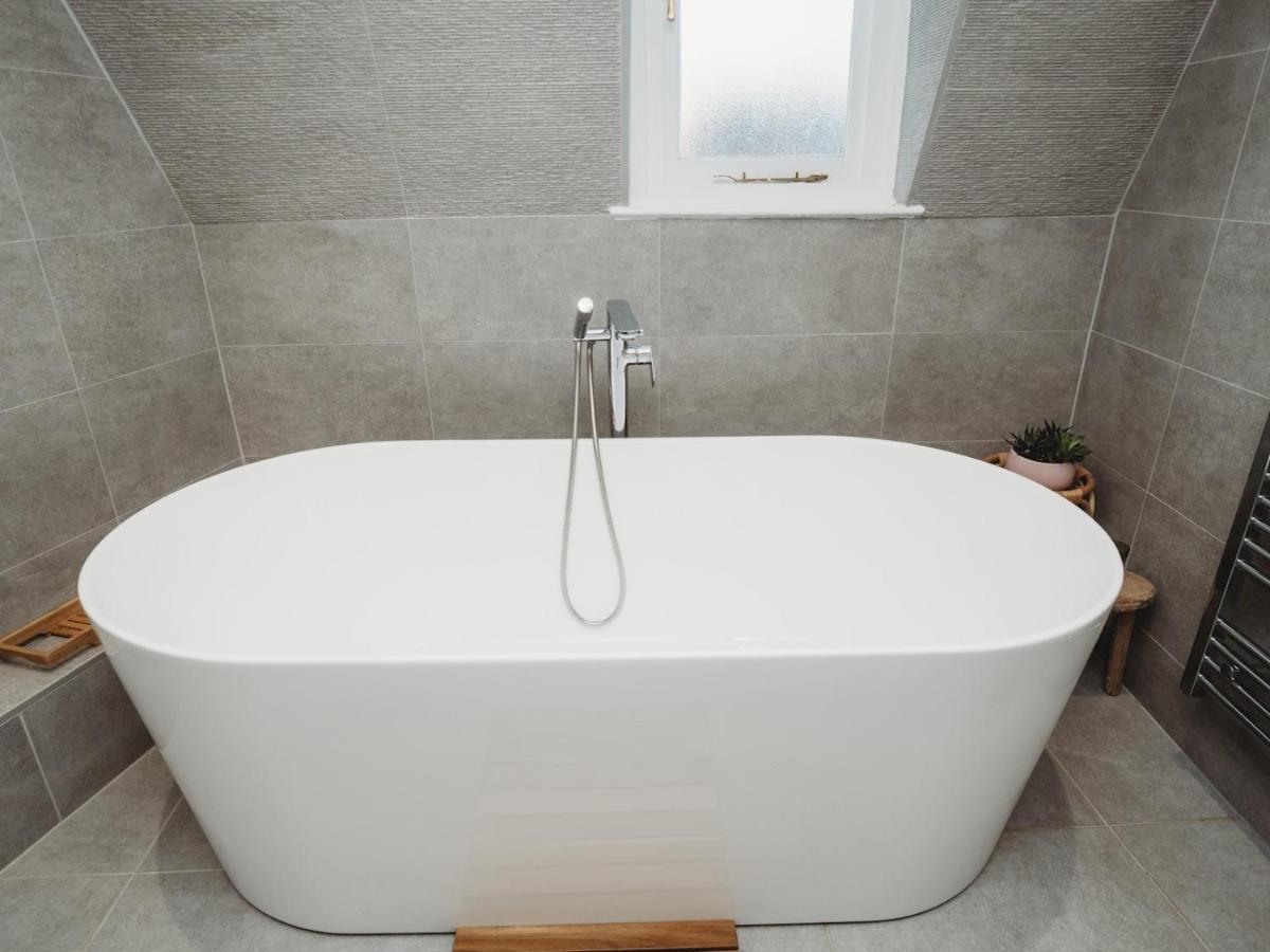 Apartamento Pass The Keys Stylish 2 Bed Eco Flat In The Heart Of Bath Exterior foto